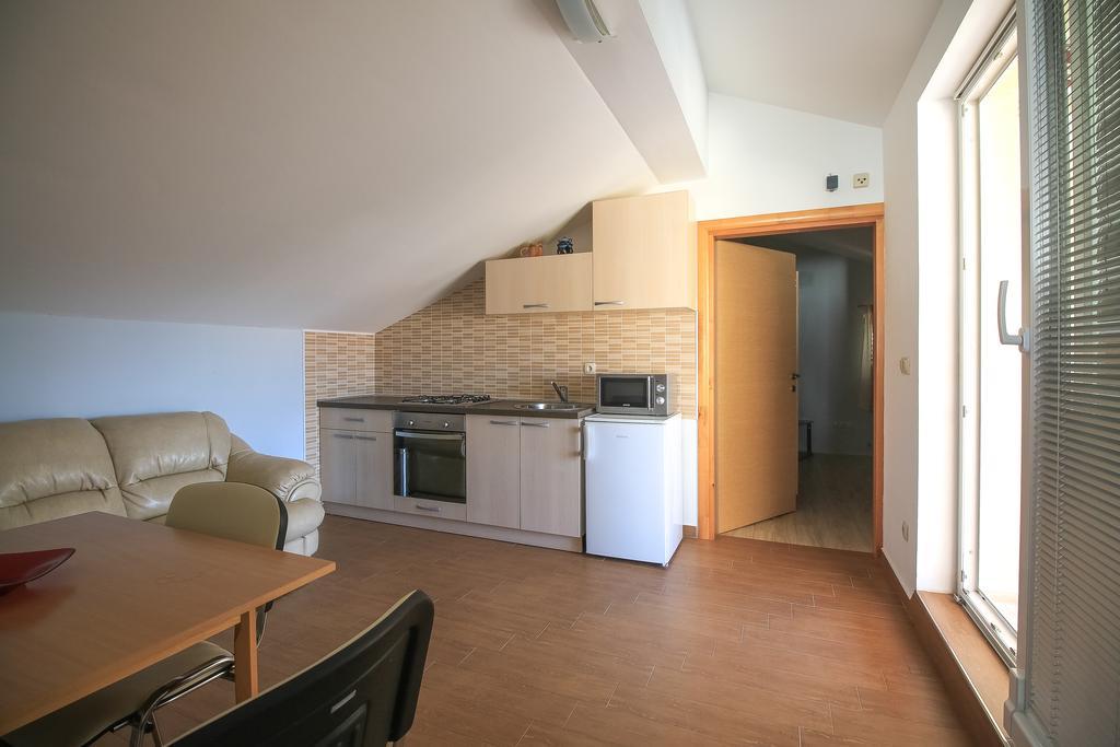 Apartment Ana ヴォディツェ エクステリア 写真